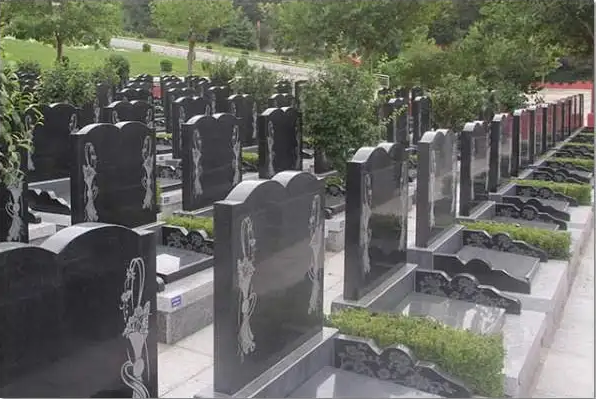 墓地使用权的年限是多少？